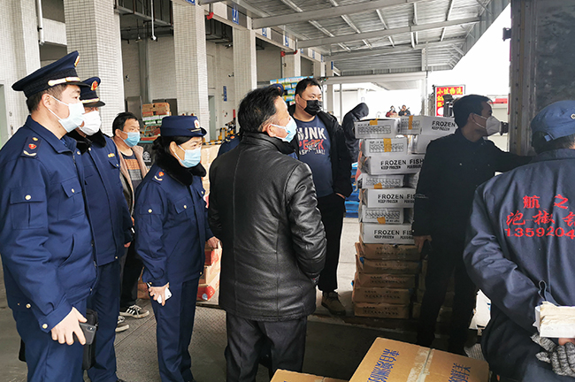 南京市市场监管人员用“五字诀”助力企业复工纪实